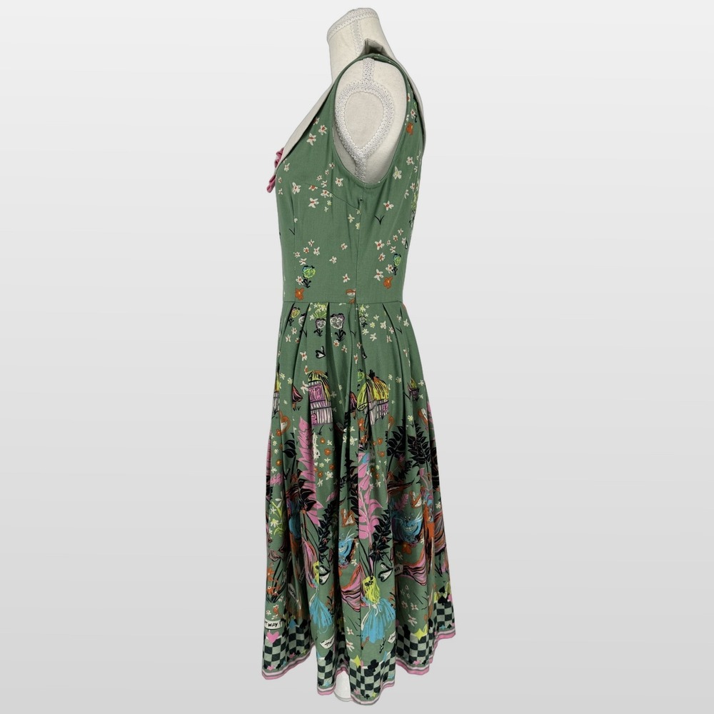 Lindy Bop Leah Alice in Wonderland Tea Dress 8 Green Novelty Print Fit & Flare - Picture 4 of 15